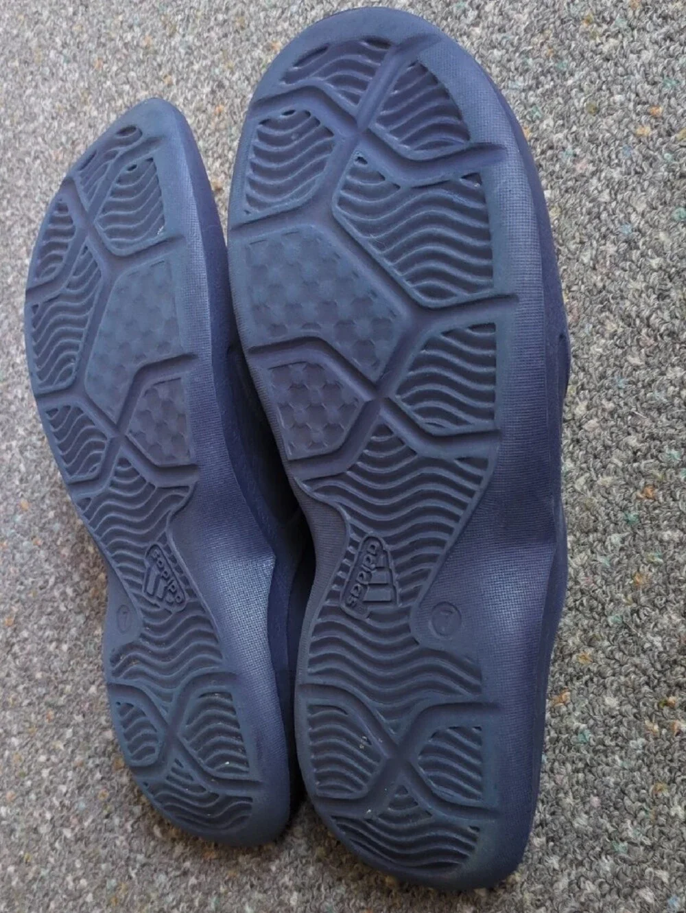 Adidas Men'sNavy Blue Flip Flop Sandals with Yellow Insole Graphics Size 7